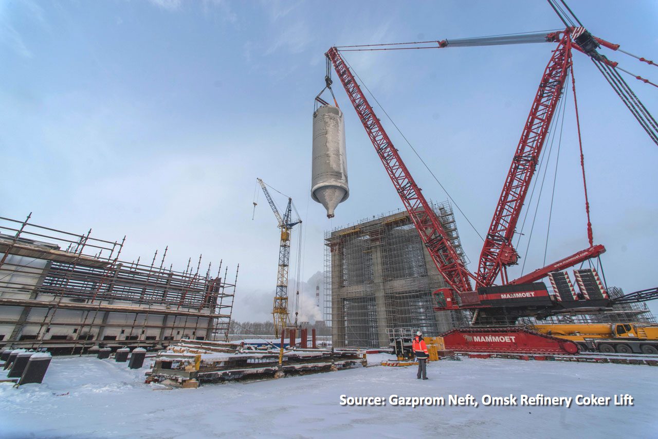 Coke Drums and Fractionator lift at Gazprom Neft
